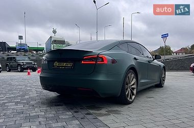 Лифтбек Tesla Model S 2018 в Львове