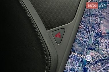 Лифтбек Tesla Model S 2018 в Львове