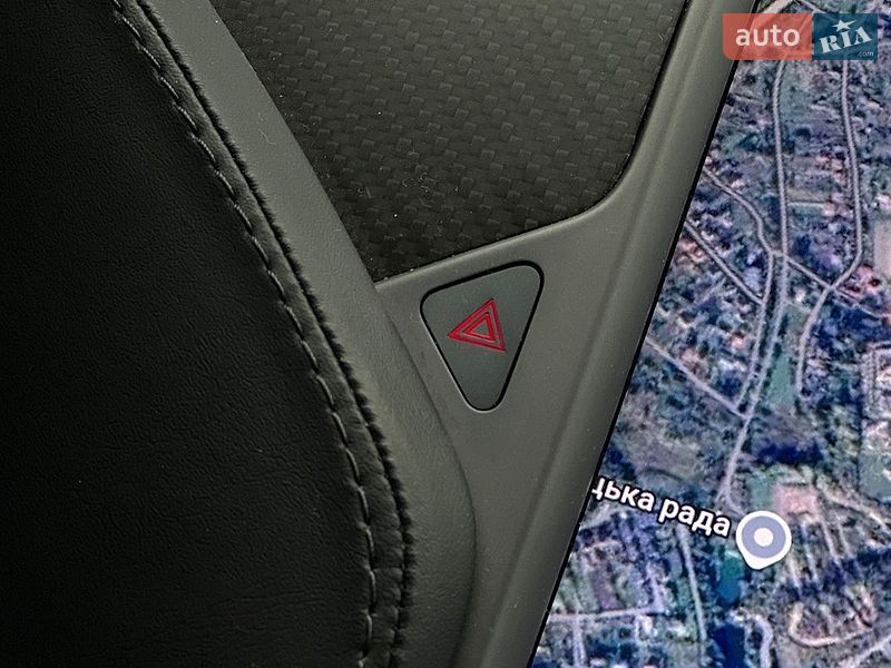 Лифтбек Tesla Model S 2018 в Львове