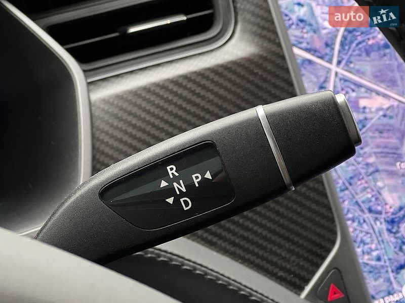 Лифтбек Tesla Model S 2018 в Львове