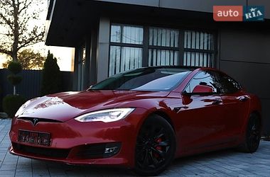 Tesla Model S  2017