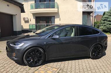 Tesla Model X  2018