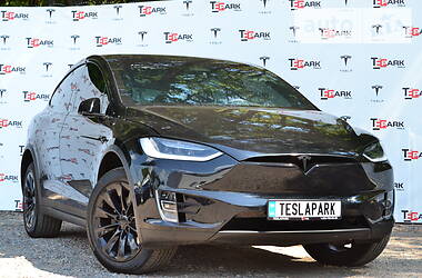 Tesla Model X 75D 2018