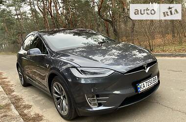 Tesla Model X  2017