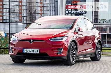 Tesla Model X 90D 2016