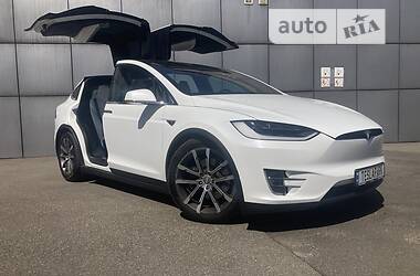 Tesla Model X 90D 2016