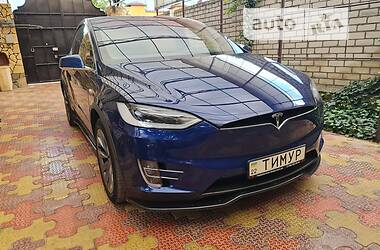 Tesla Model X 100 D 2018