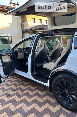 Tesla Model X 100D AWD 2017