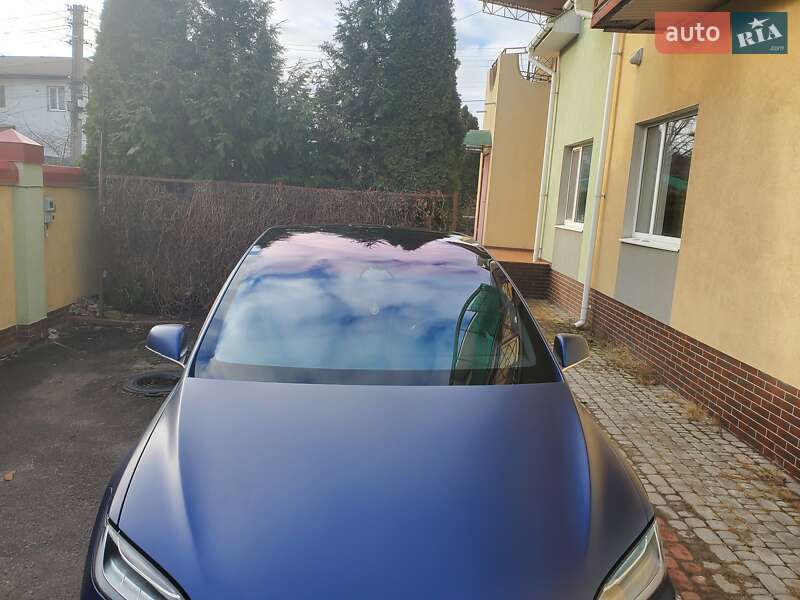 Позашляховик / Кросовер Tesla Model X 2018 в Сумах фото 22 Позашляховик / Кросовер Tesla Model X 2018 в Сумах