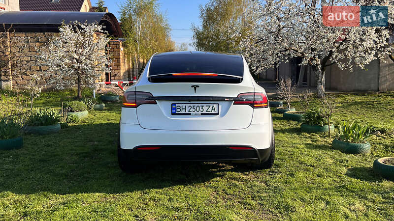 Позашляховик / Кросовер Tesla Model X 2018 в Одесі