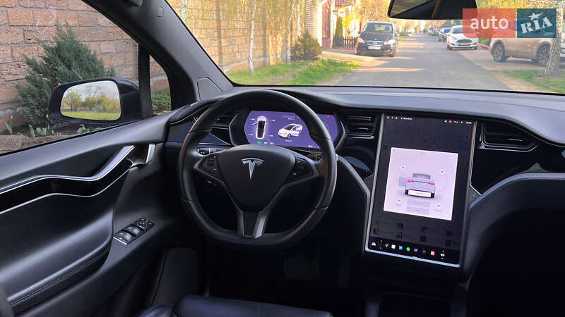 Позашляховик / Кросовер Tesla Model X 2018 в Одесі