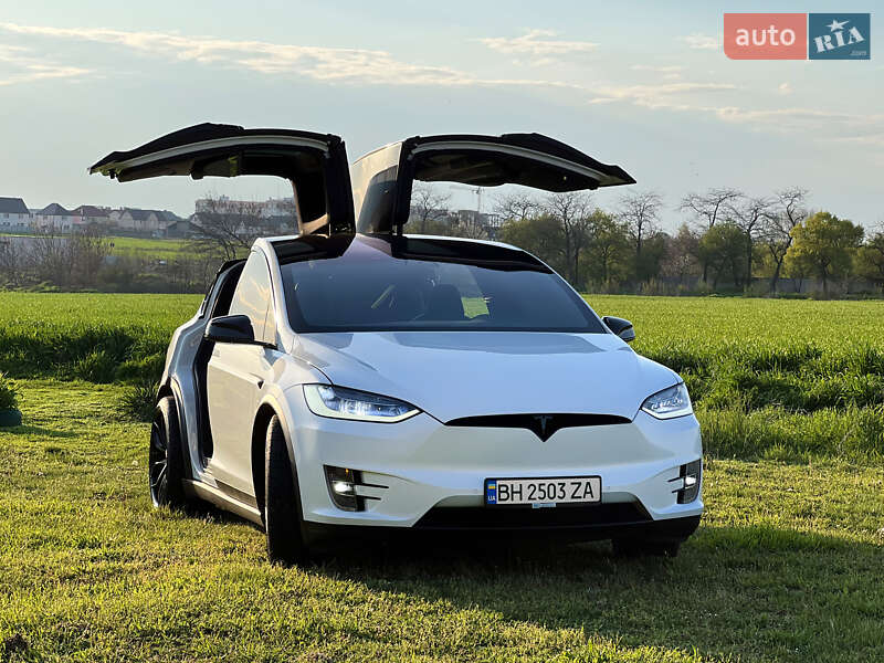 Позашляховик / Кросовер Tesla Model X 2018 в Одесі
