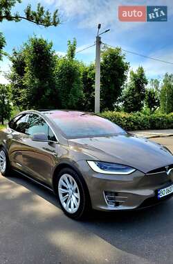 Tesla Model X 2016