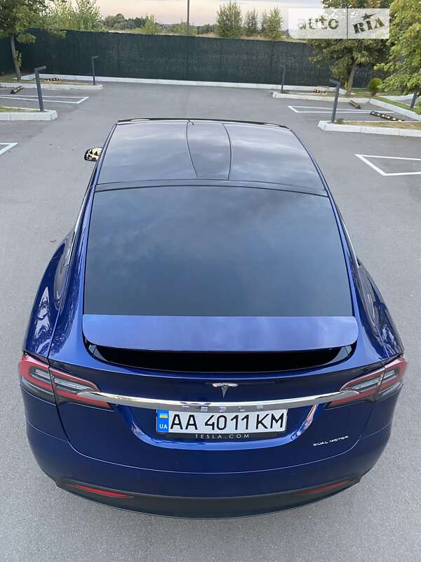 Позашляховик / Кросовер Tesla Model X 2019 в Києві