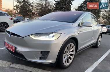 Tesla Model X  2018