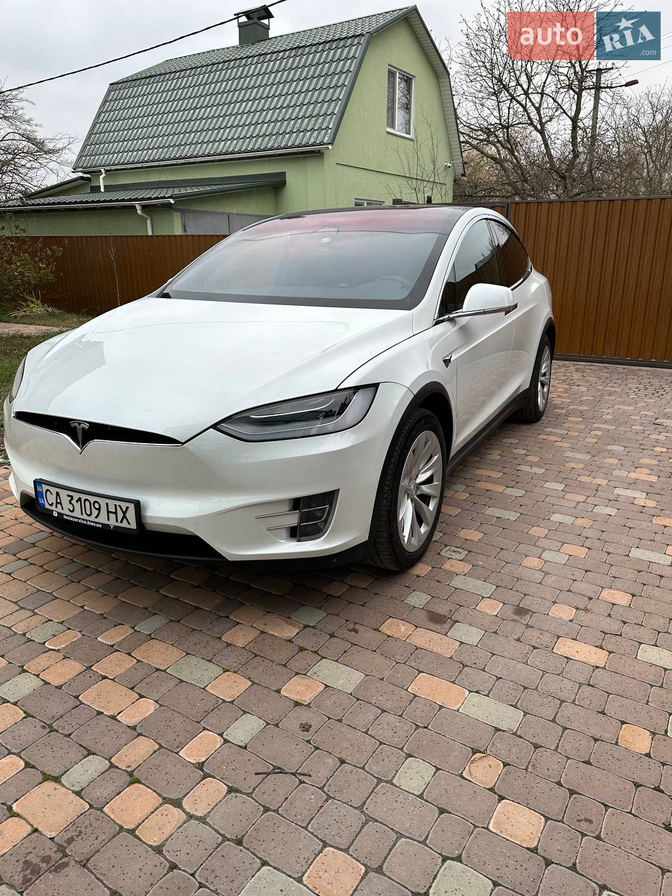 2020 Tesla Model X - мініатюра 3