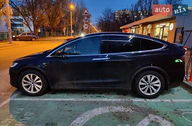 Tesla Model X  2018