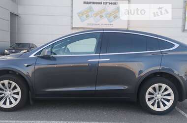 Внедорожник / Кроссовер Tesla Model X 2017 в Киеве