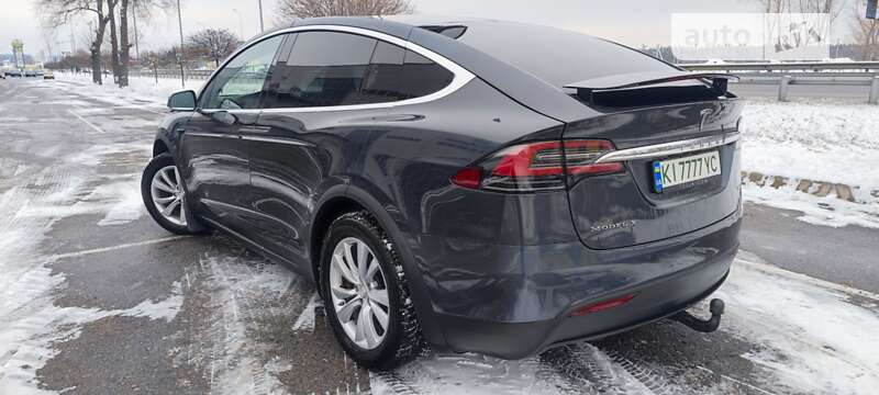 Внедорожник / Кроссовер Tesla Model X 2017 в Киеве
