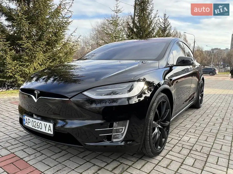 Tesla Model X