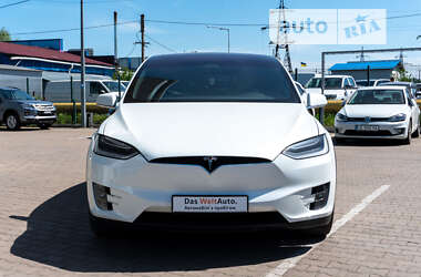 Tesla Model X  2019