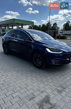 Tesla Model X  2018