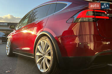 Tesla Model X  2015