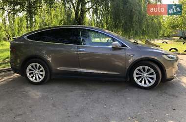 Tesla Model X  2016
