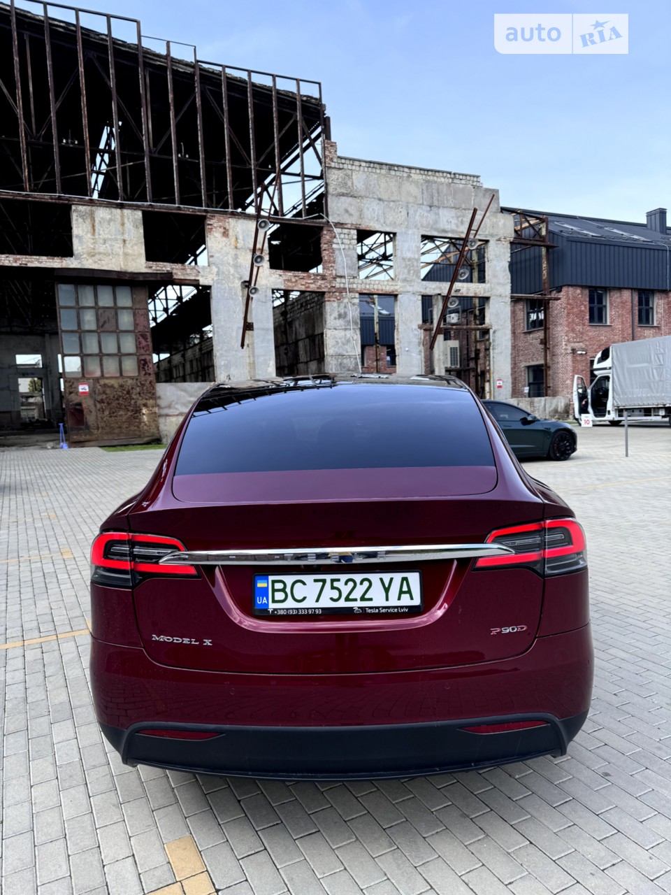 2016 Tesla Model X - мініатюра 2