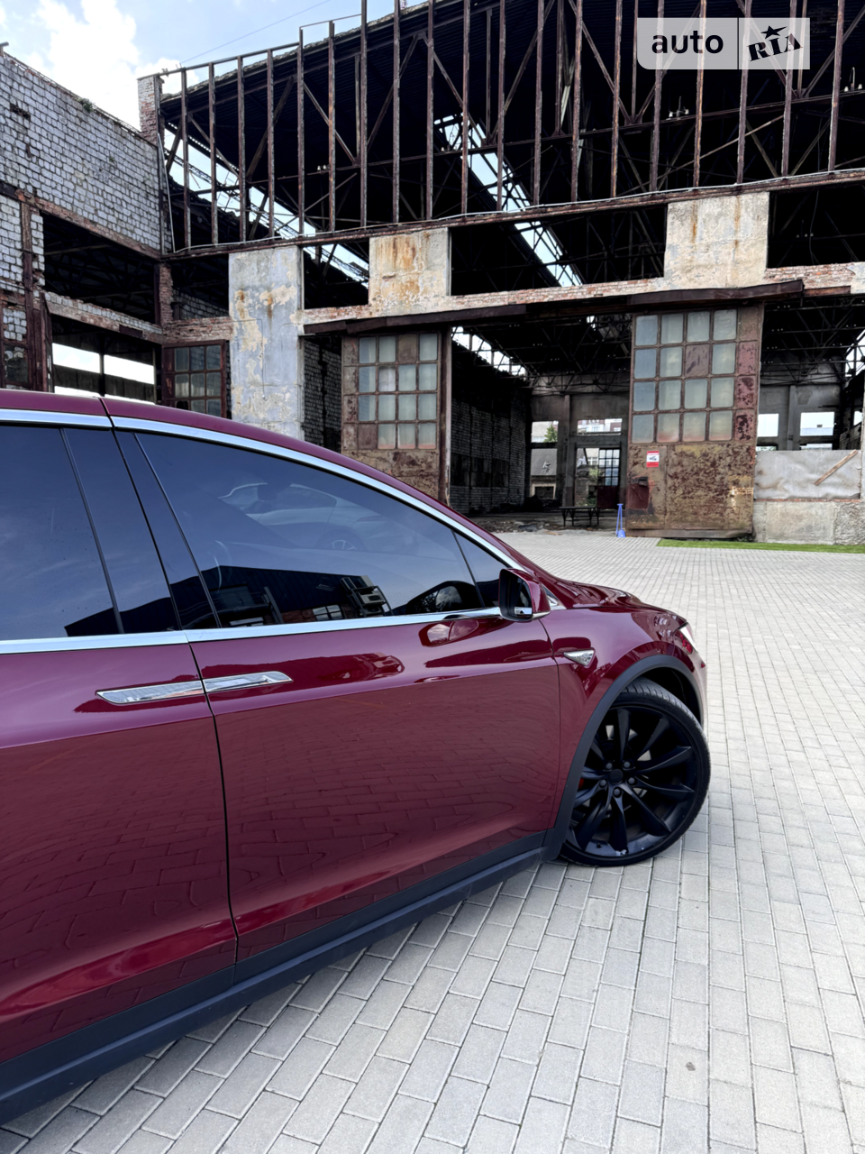 2016 Tesla Model X - мініатюра 4