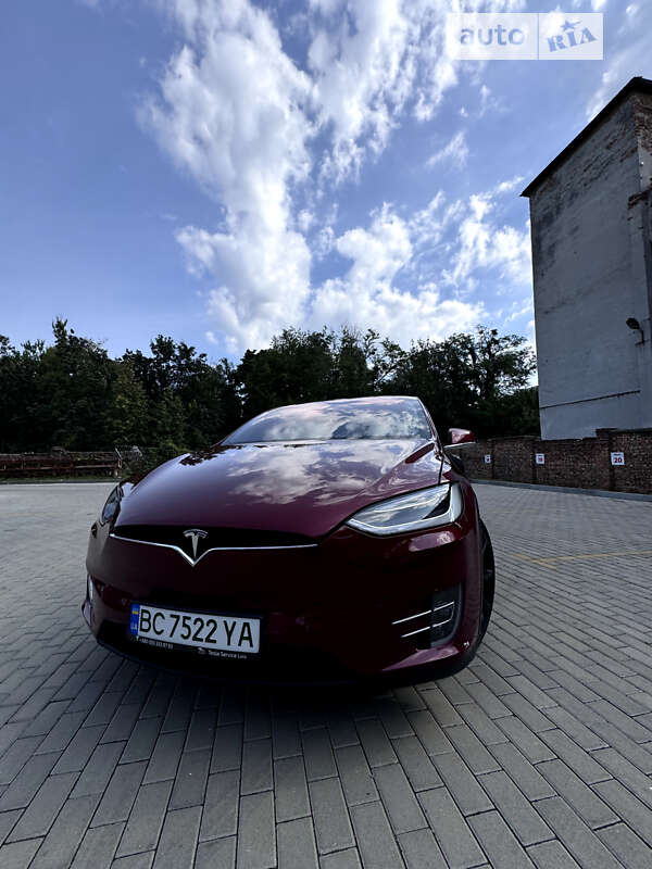 Внедорожник / Кроссовер Tesla Model X 2016 в Львове