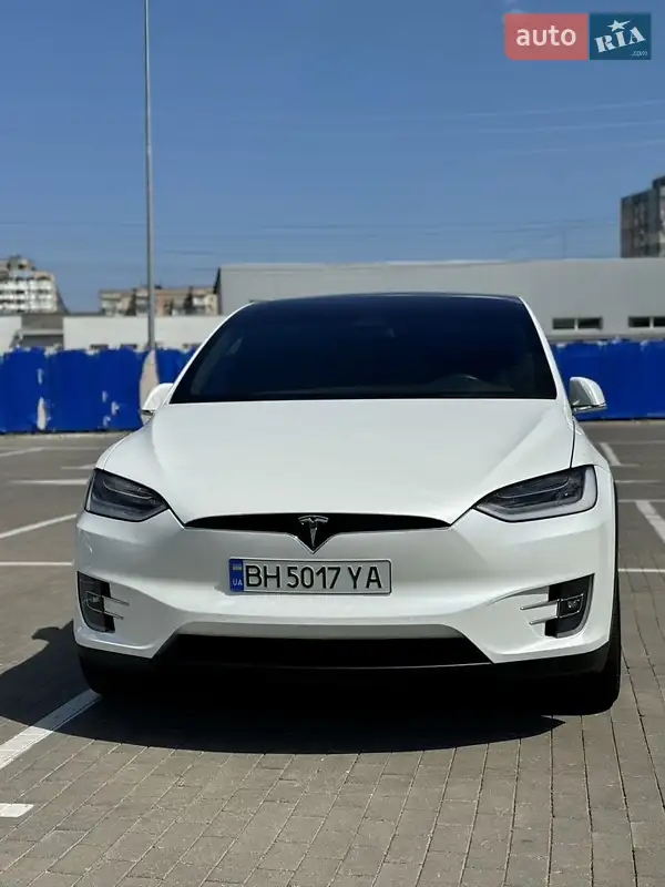 Tesla Model X