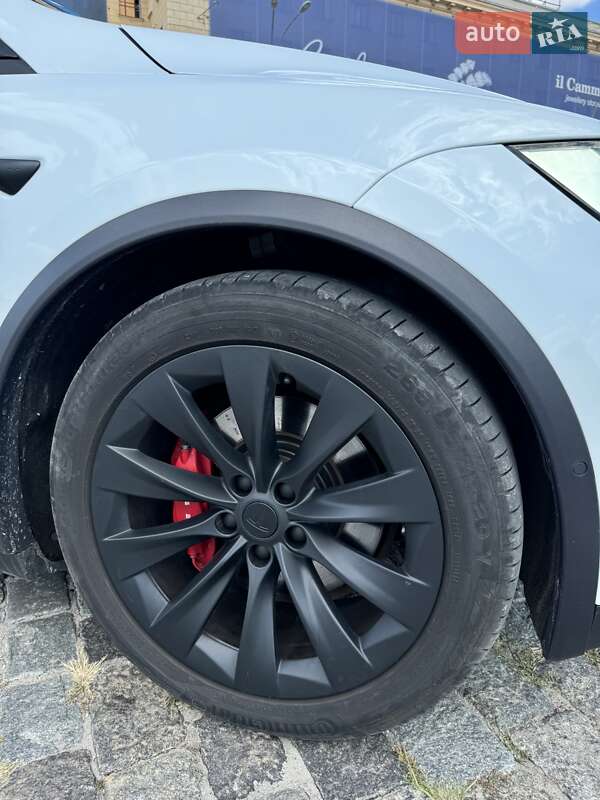 Внедорожник / Кроссовер Tesla Model X 2019 в Харькове