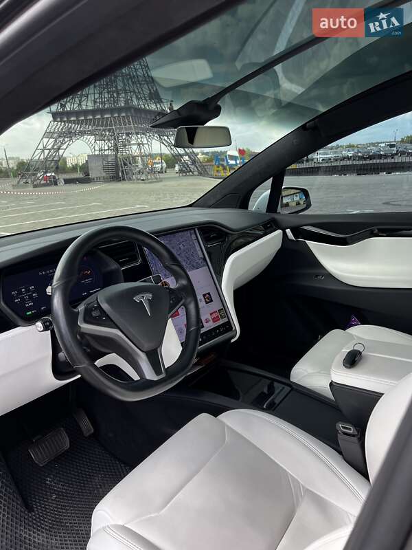 Внедорожник / Кроссовер Tesla Model X 2019 в Харькове