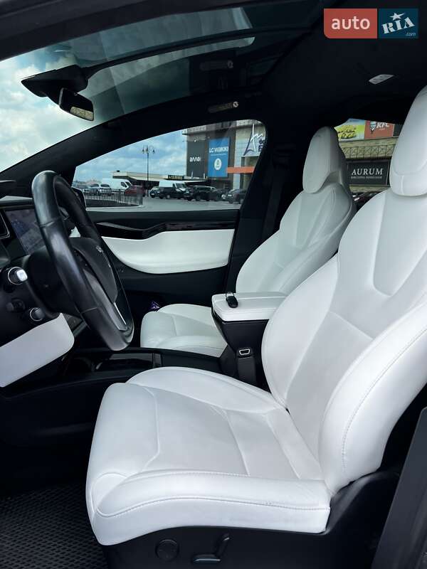 Внедорожник / Кроссовер Tesla Model X 2019 в Харькове