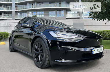 Tesla Model X  2022