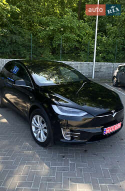 Tesla Model X  2017