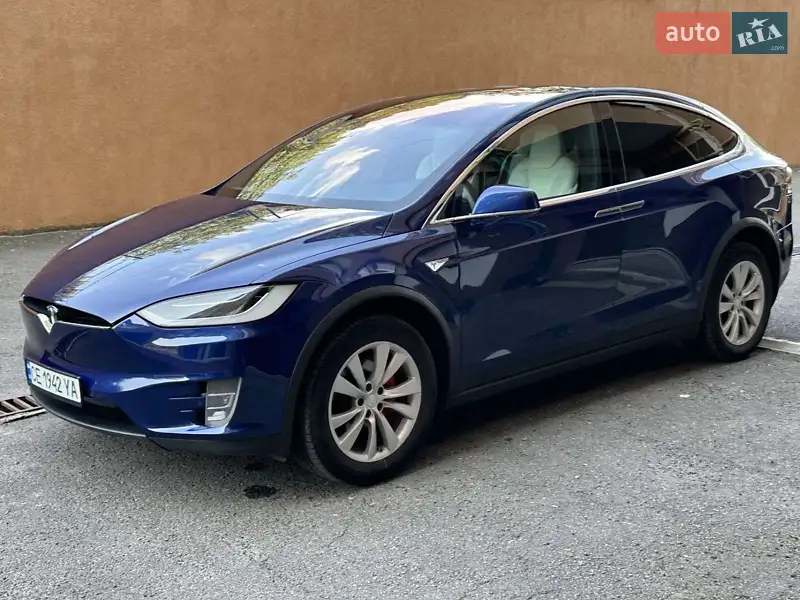 Tesla Model X 2016