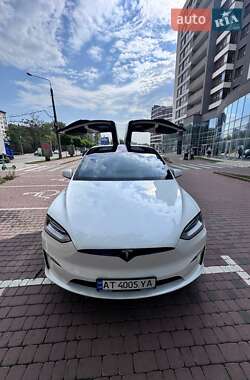 Tesla Model X  2023