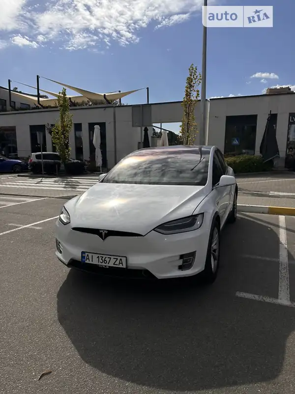 Tesla Model X