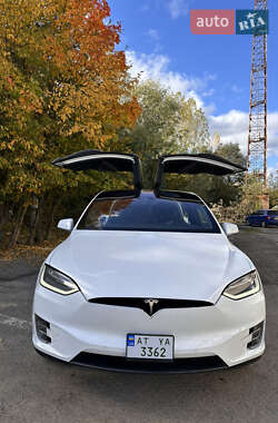 Tesla Model X  2016