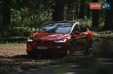 Tesla Model X 2022