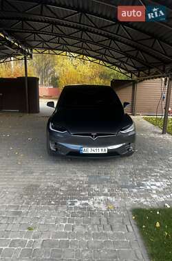 Tesla Model X  2018