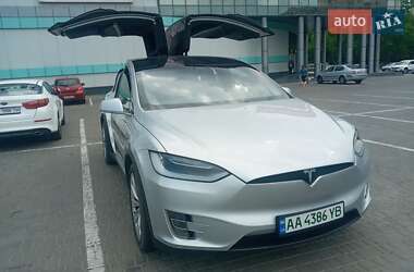 Tesla Model X  2017