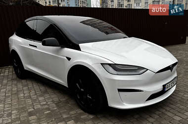 Tesla Model X  2022