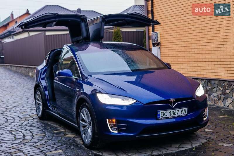 Tesla Model X 2021 року в Рівному