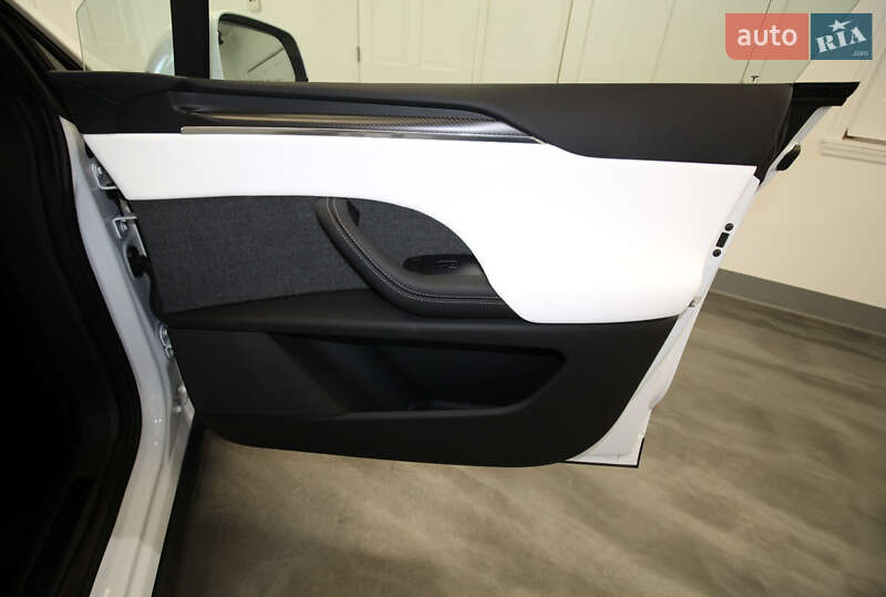 Внедорожник / Кроссовер Tesla Model X 2022 в Днепре