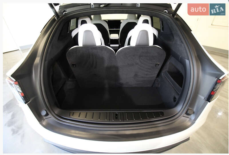 Внедорожник / Кроссовер Tesla Model X 2022 в Днепре