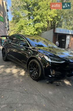 Tesla Model X  2018
