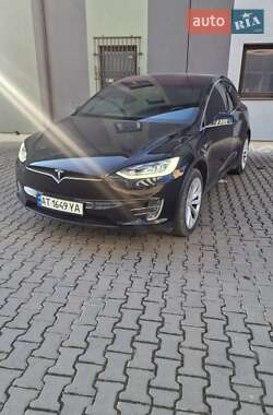 Tesla Model X  2018